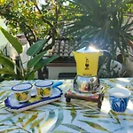 Дом отдыха Spacious Entire - Sicilian Design - By Sea With Garden & Parking